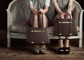 Modne torbice v klasični izvedbi