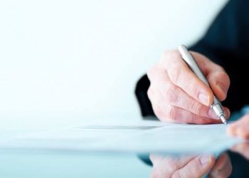 Lektoriranje diplomske naloge naj vključuje potrdilo!